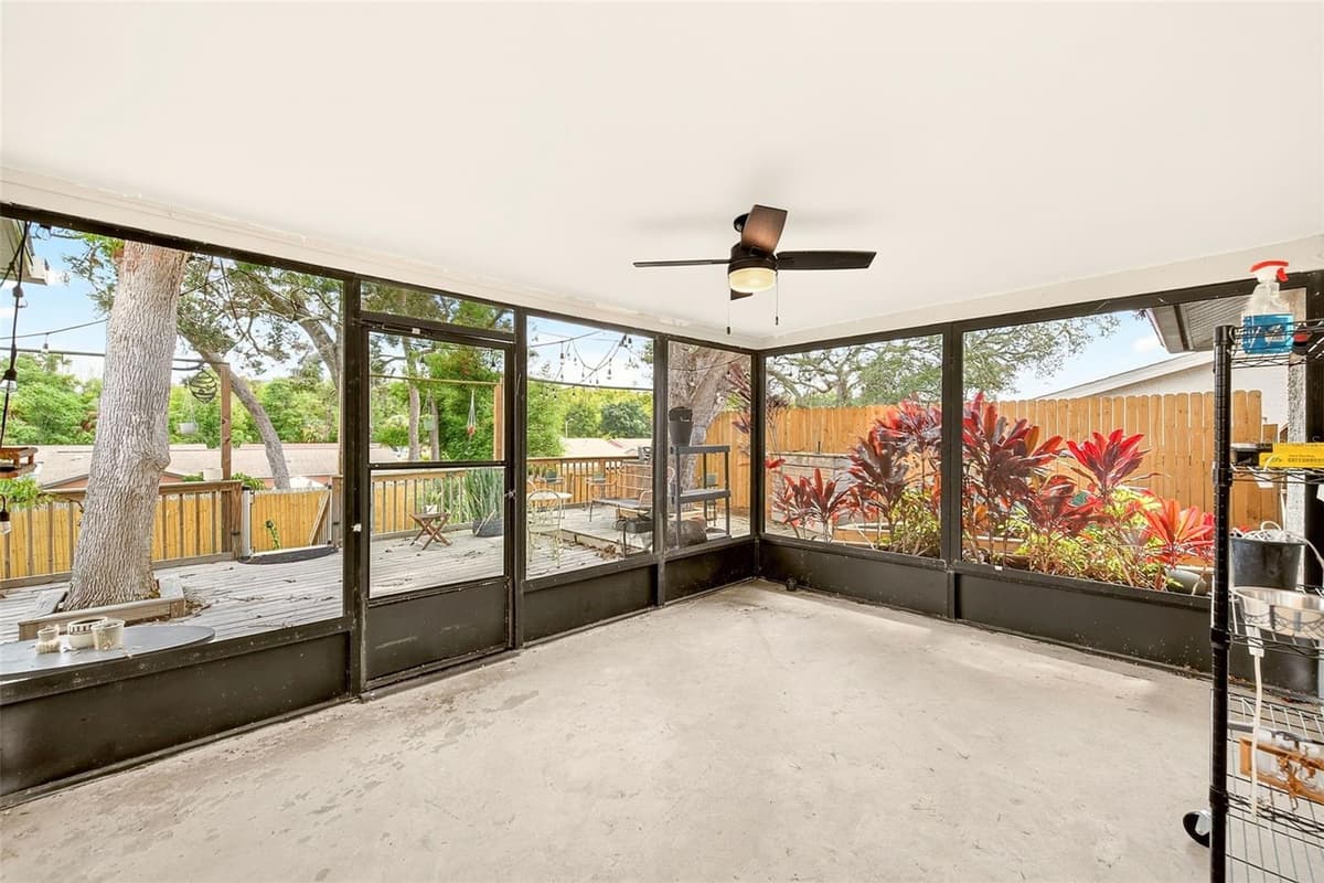 8741 HONEYCOMB DRIVE — photo 31 of 40