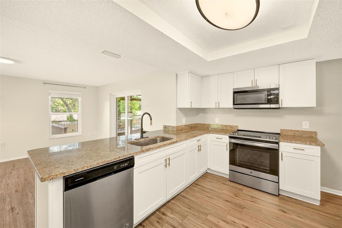 8741 HONEYCOMB DRIVE — photo 15 of 40