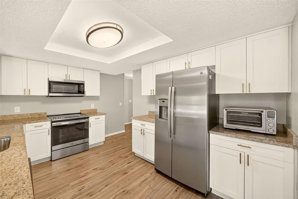 8741 HONEYCOMB DRIVE — photo 14 of 40