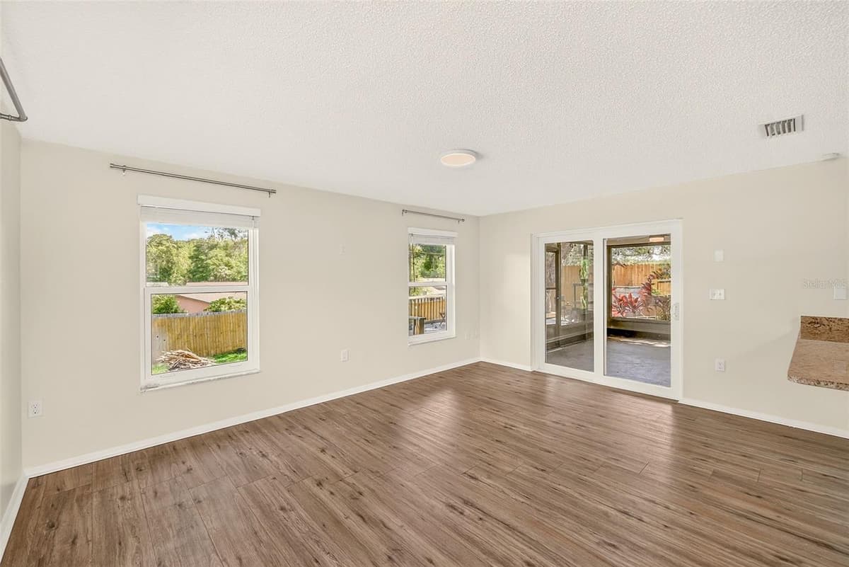 8741 HONEYCOMB DRIVE — photo 12 of 40