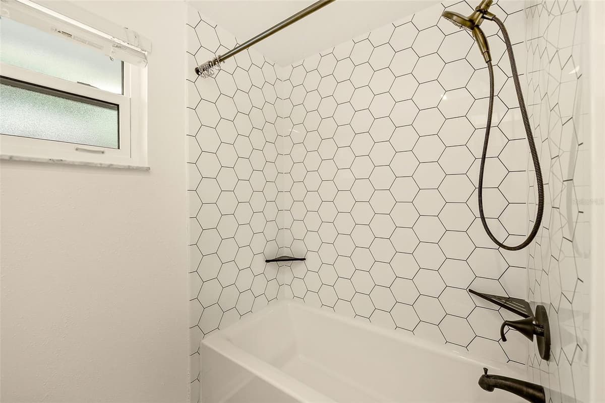 8741 HONEYCOMB DRIVE — photo 29 of 40