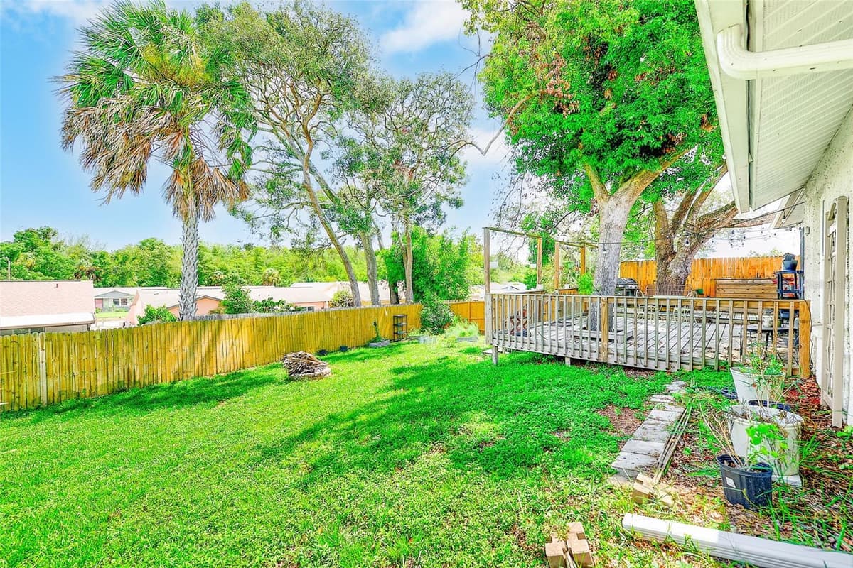 8741 HONEYCOMB DRIVE — photo 36 of 40