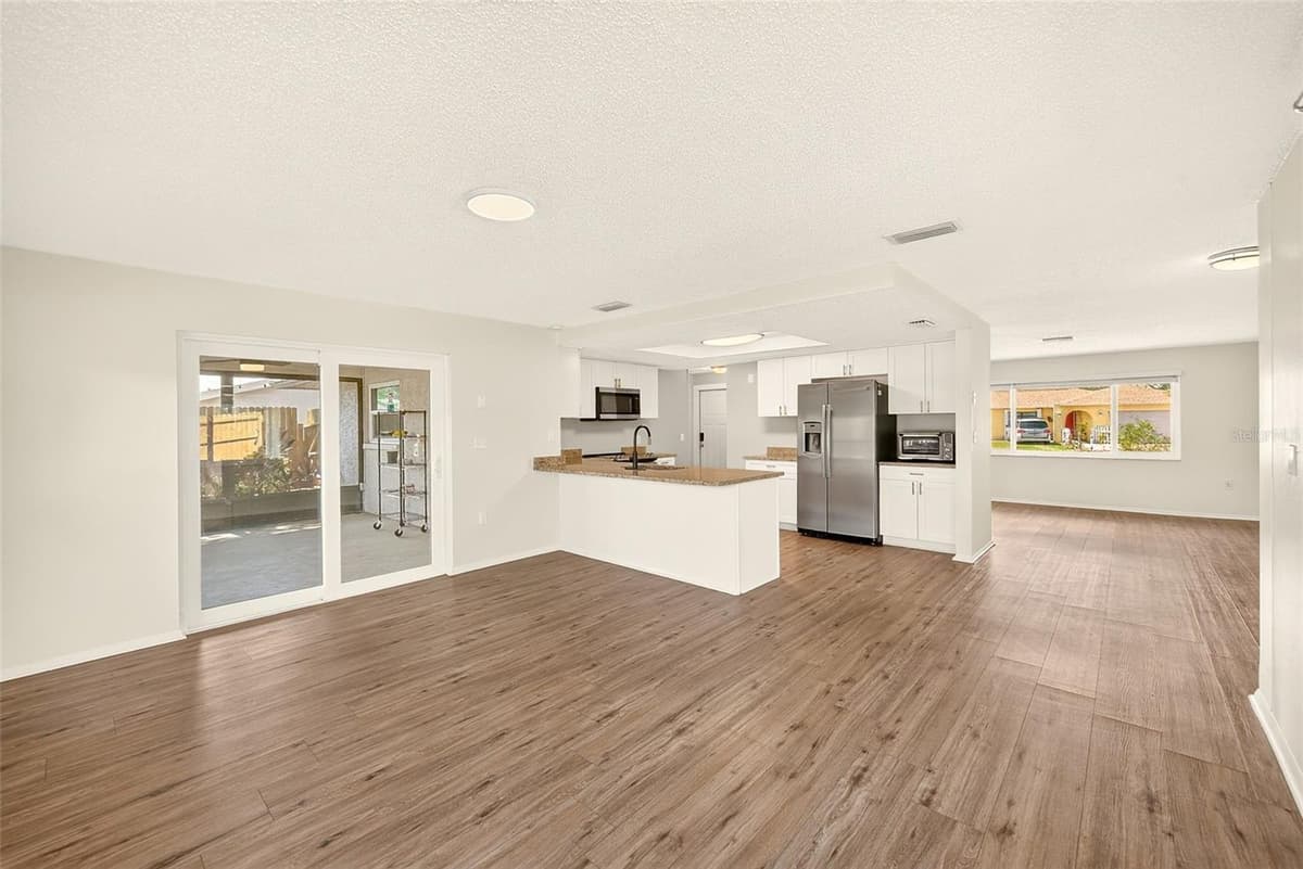 8741 HONEYCOMB DRIVE — photo 19 of 40
