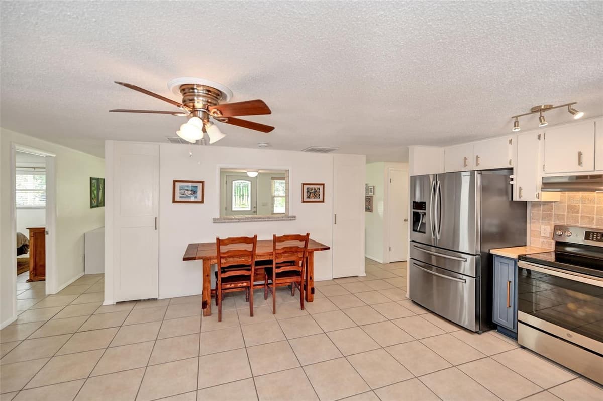 9705 PIMPERNEL LANE — photo 6 of 29