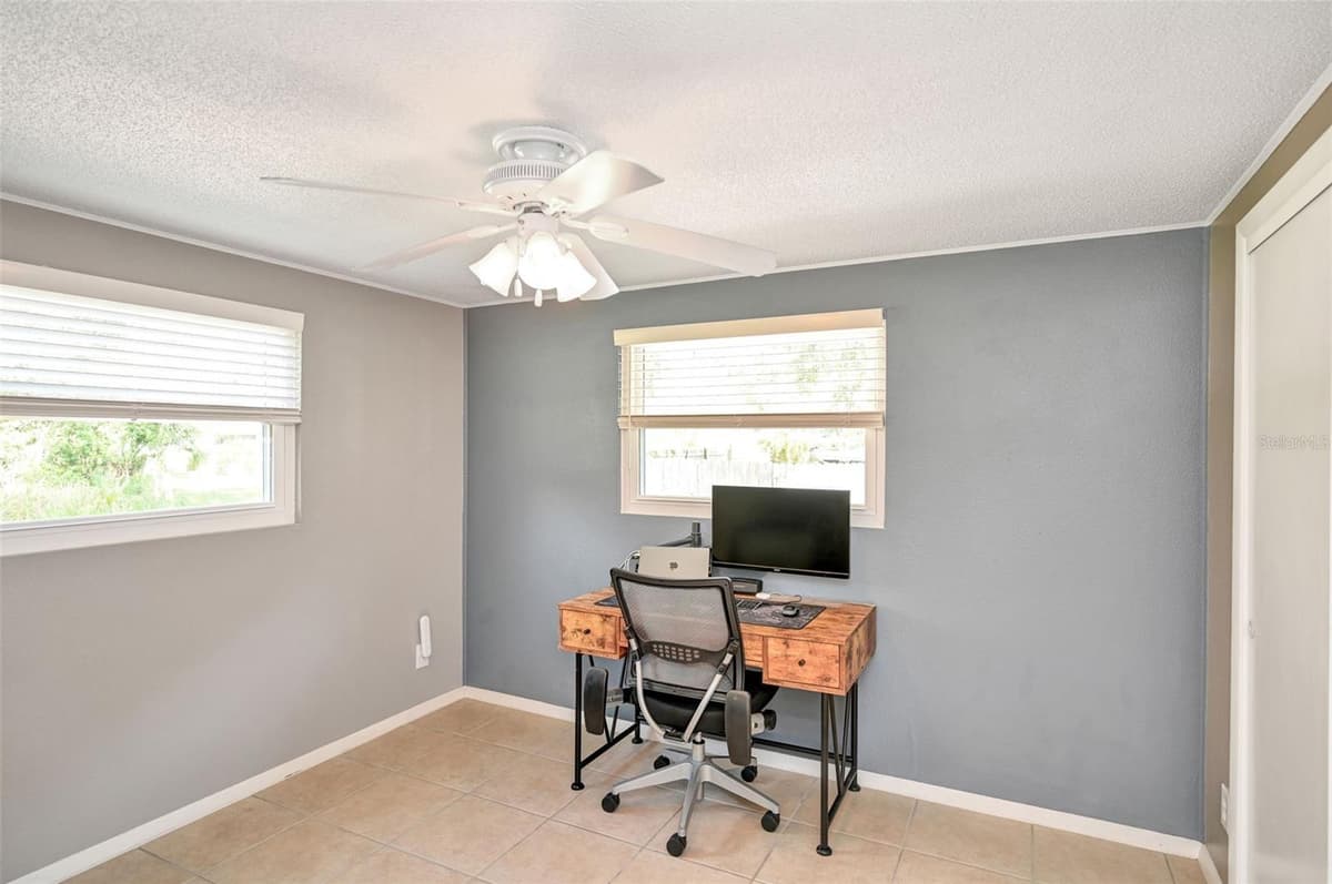 9705 PIMPERNEL LANE — photo 16 of 29