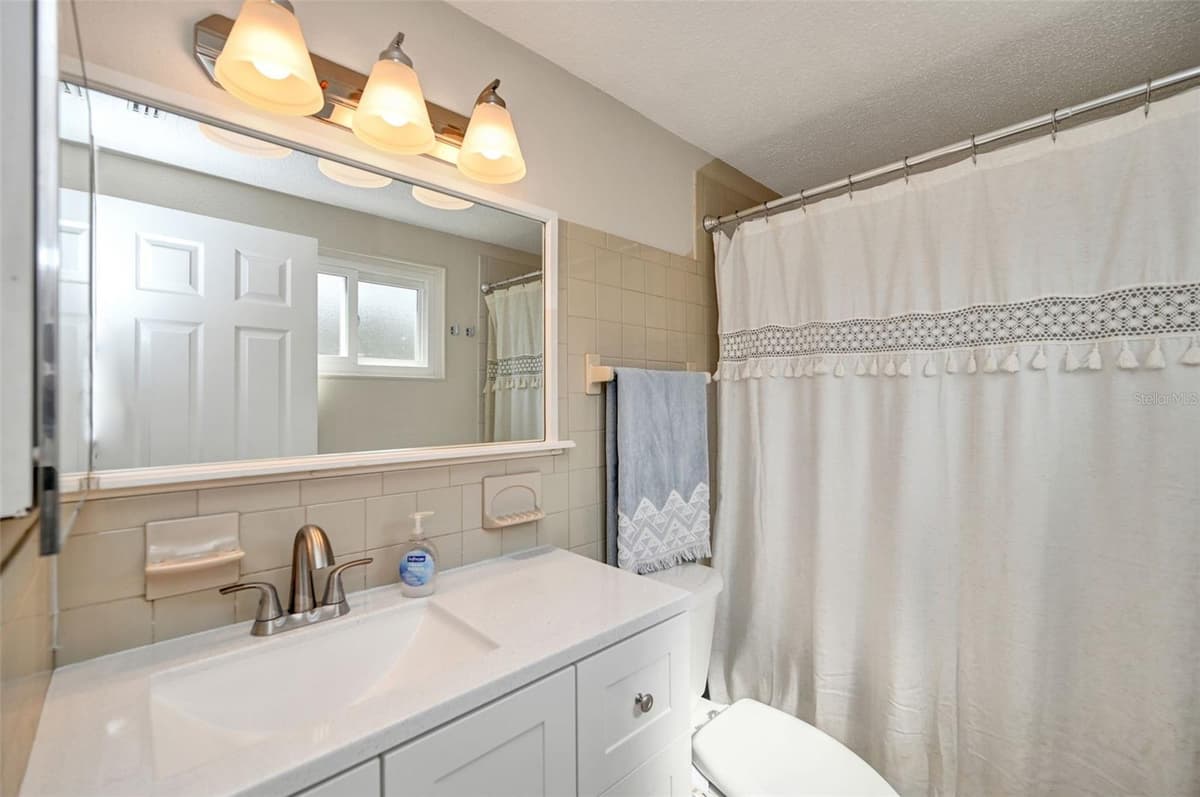 9705 PIMPERNEL LANE — photo 14 of 29
