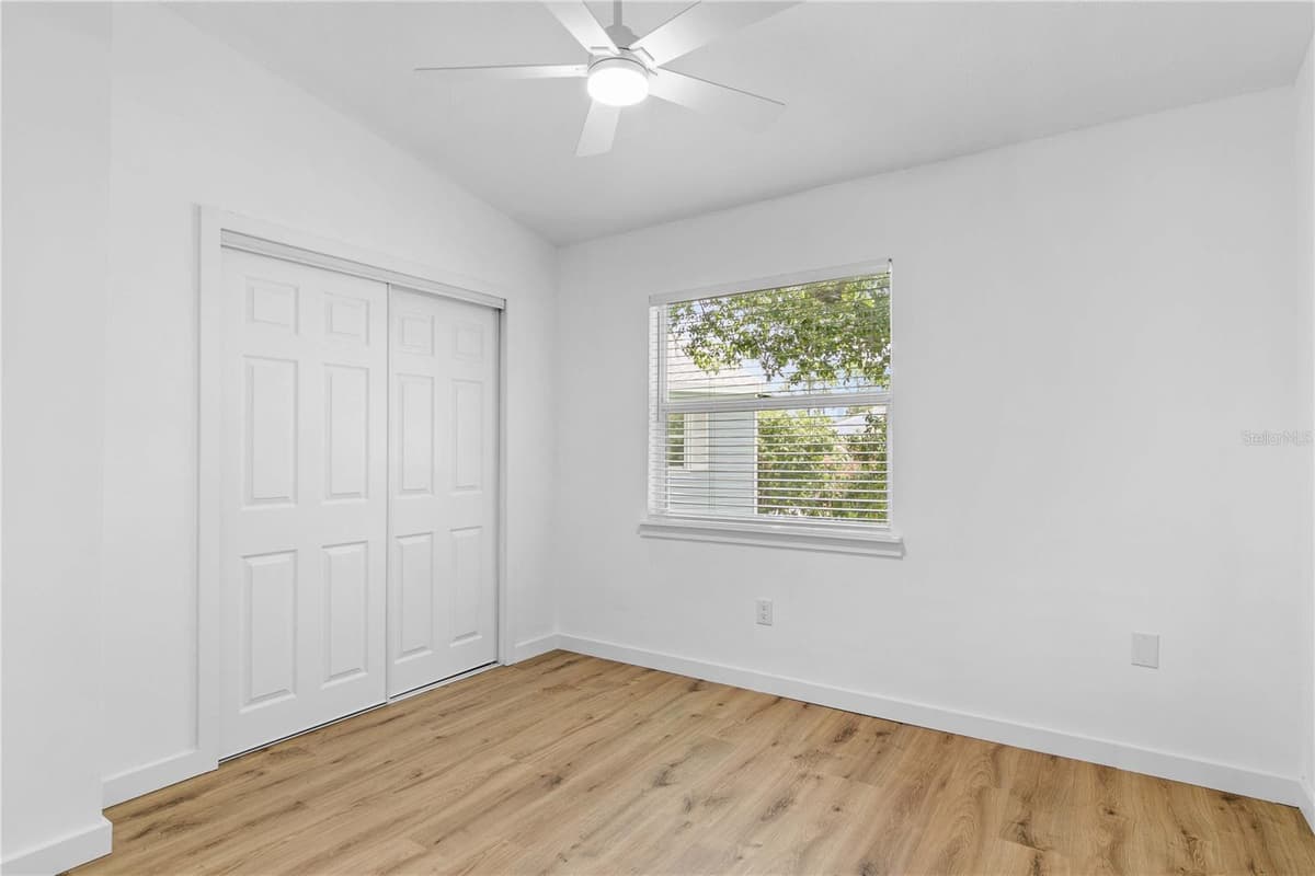 8711 COBBLER PLACE — photo 17 of 30