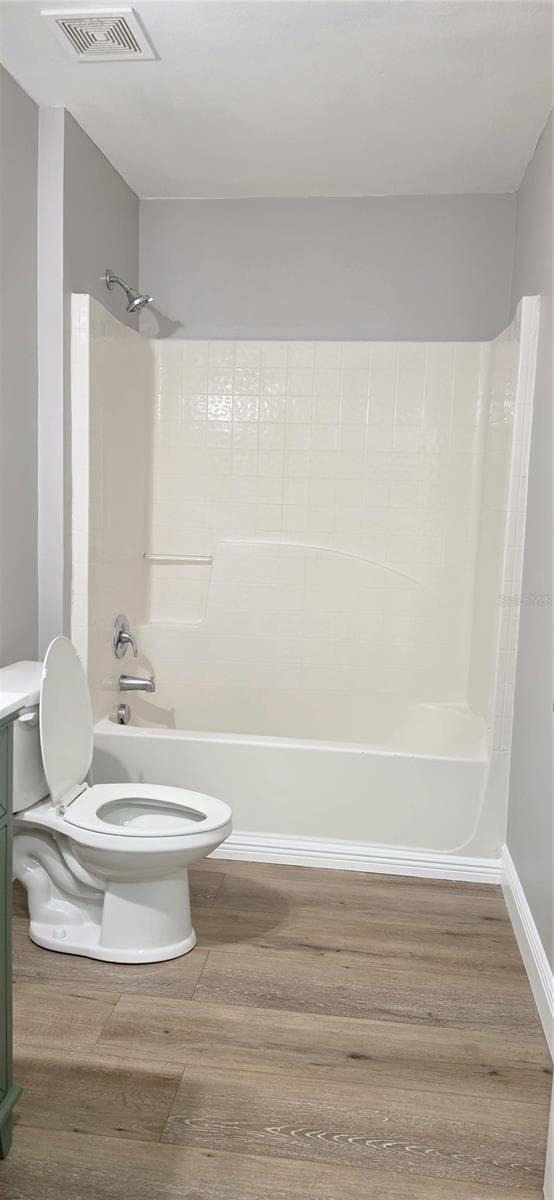 2861 BLACKBURN AVENUE — photo 8 of 29