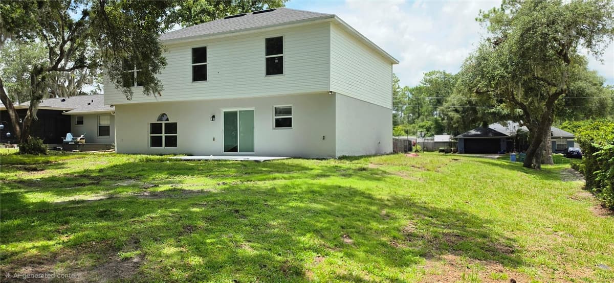 2861 BLACKBURN AVENUE — photo 4 of 29