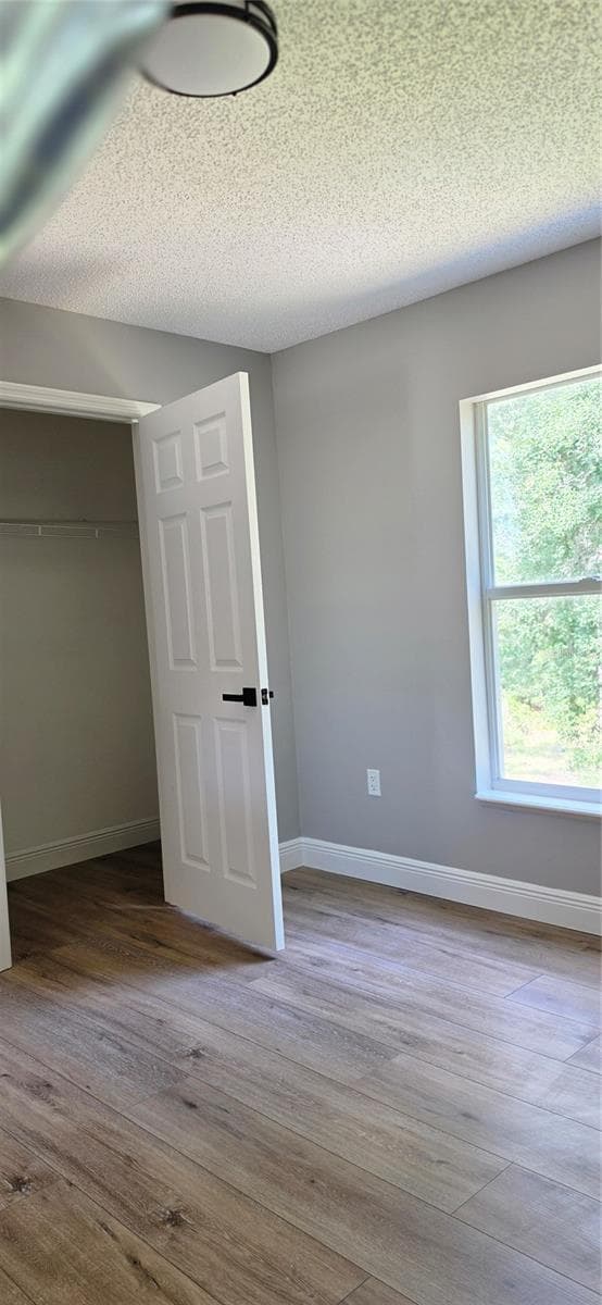 2861 BLACKBURN AVENUE — photo 13 of 29