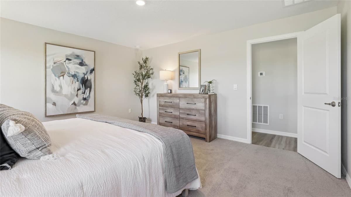 10737 TUCKER ROAD — photo 17 of 31