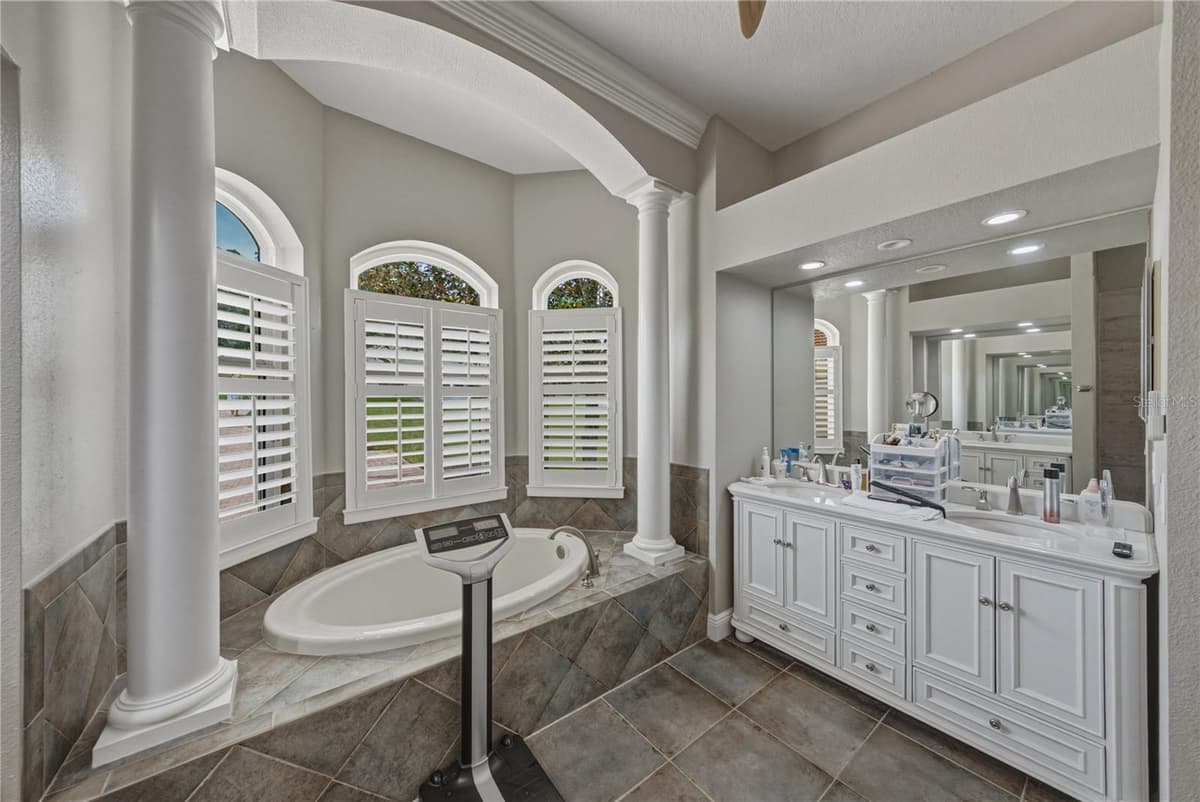 13140 TRADITION DRIVE — photo 36 of 75