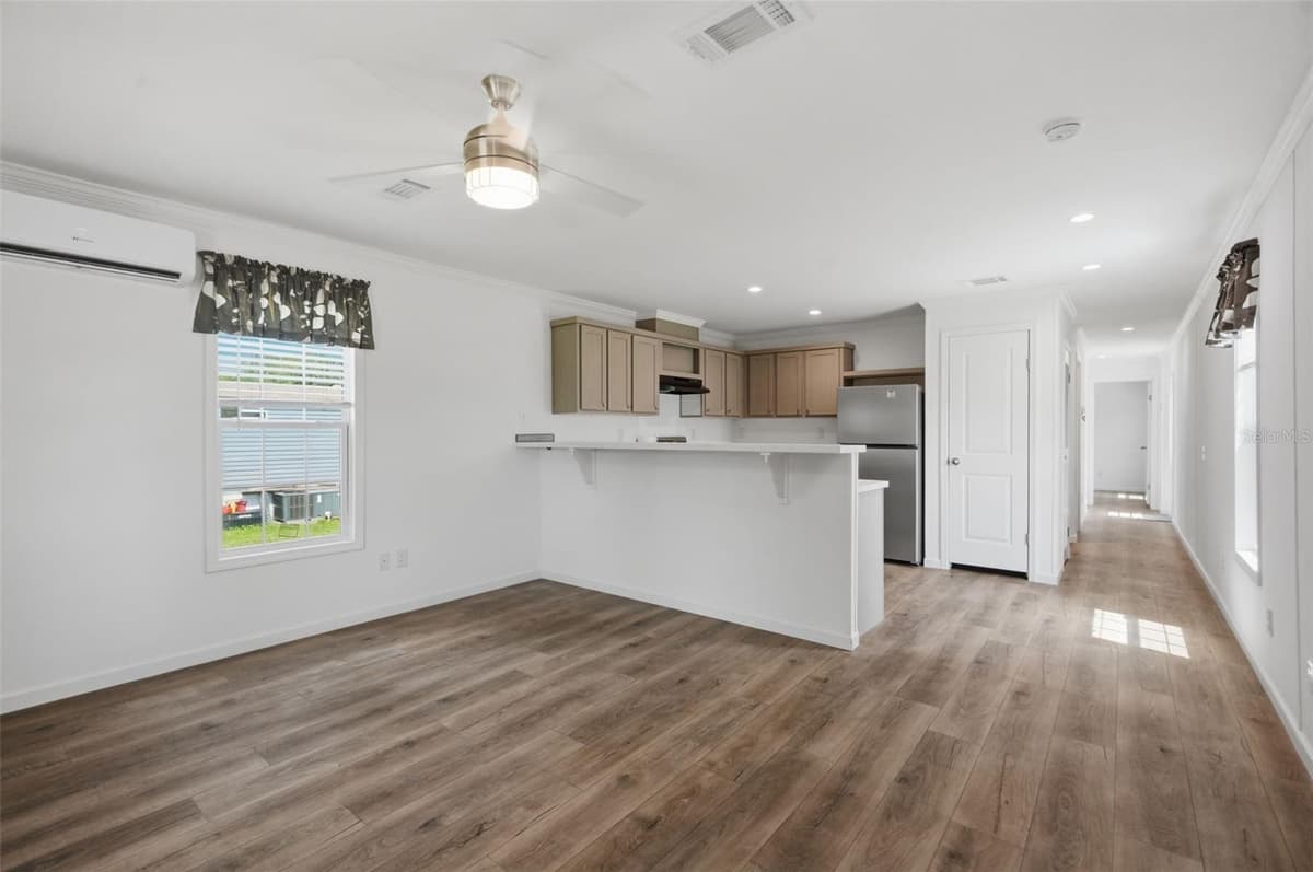 4241 HAWAII LANE — photo 4 of 17
