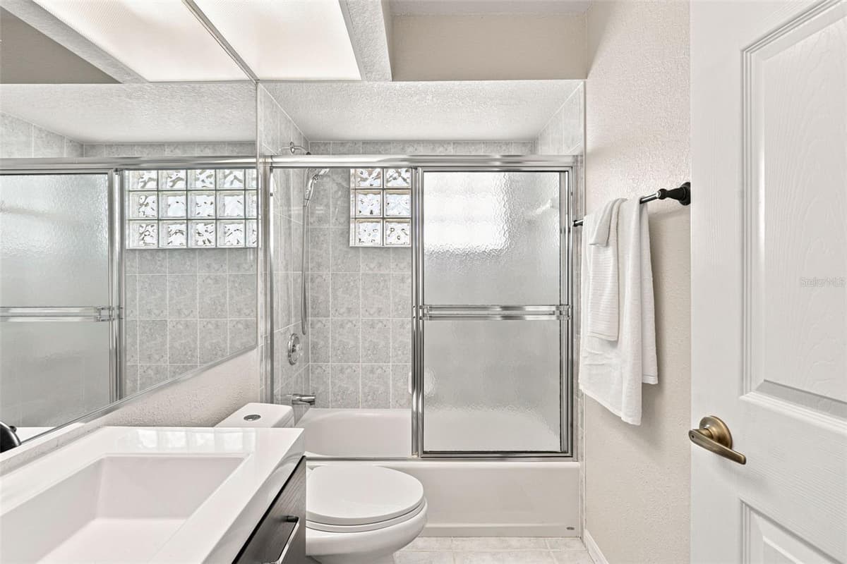 15160 BUSWELL AVENUE — photo 39 of 71