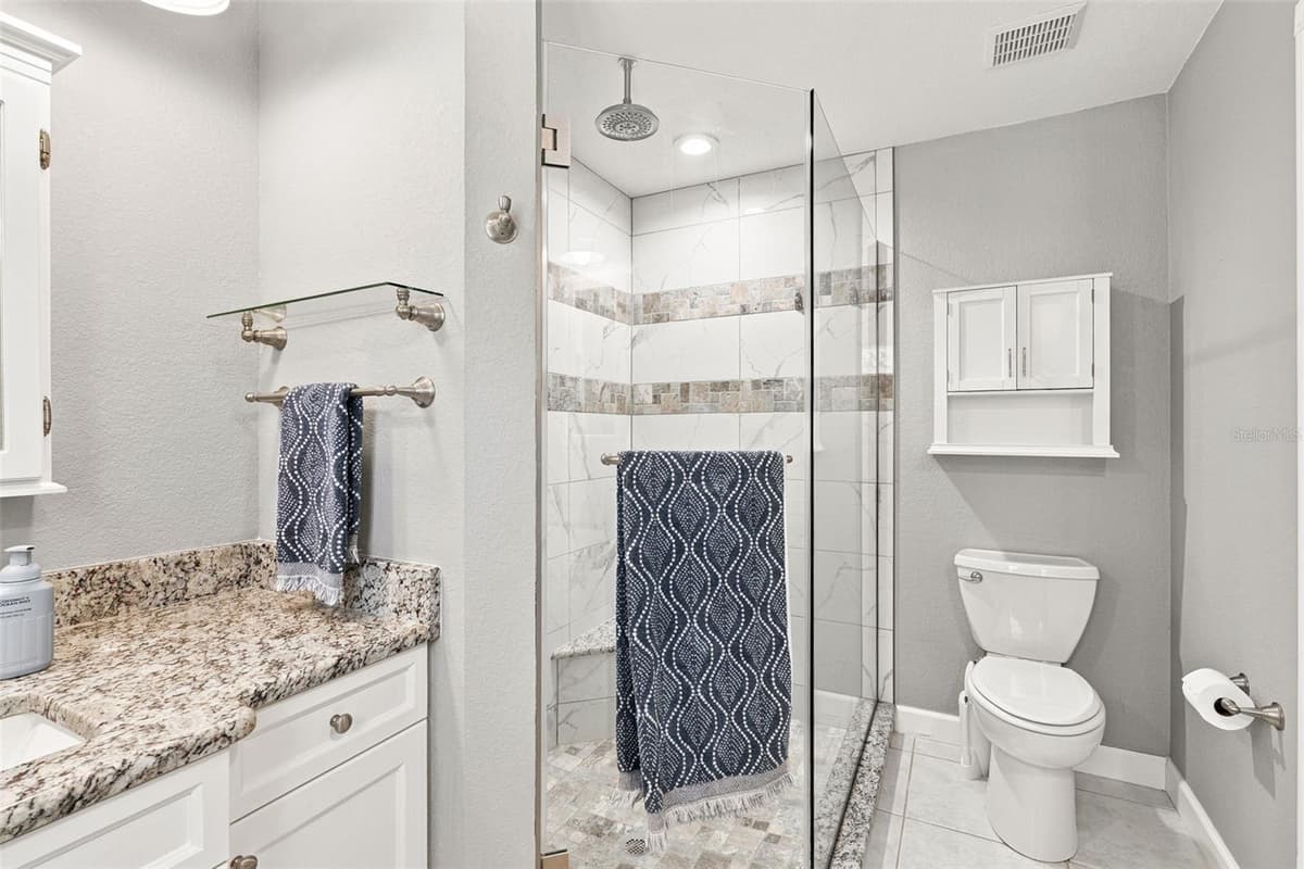 15160 BUSWELL AVENUE — photo 31 of 71
