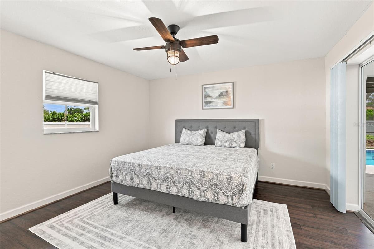 15160 BUSWELL AVENUE — photo 40 of 71