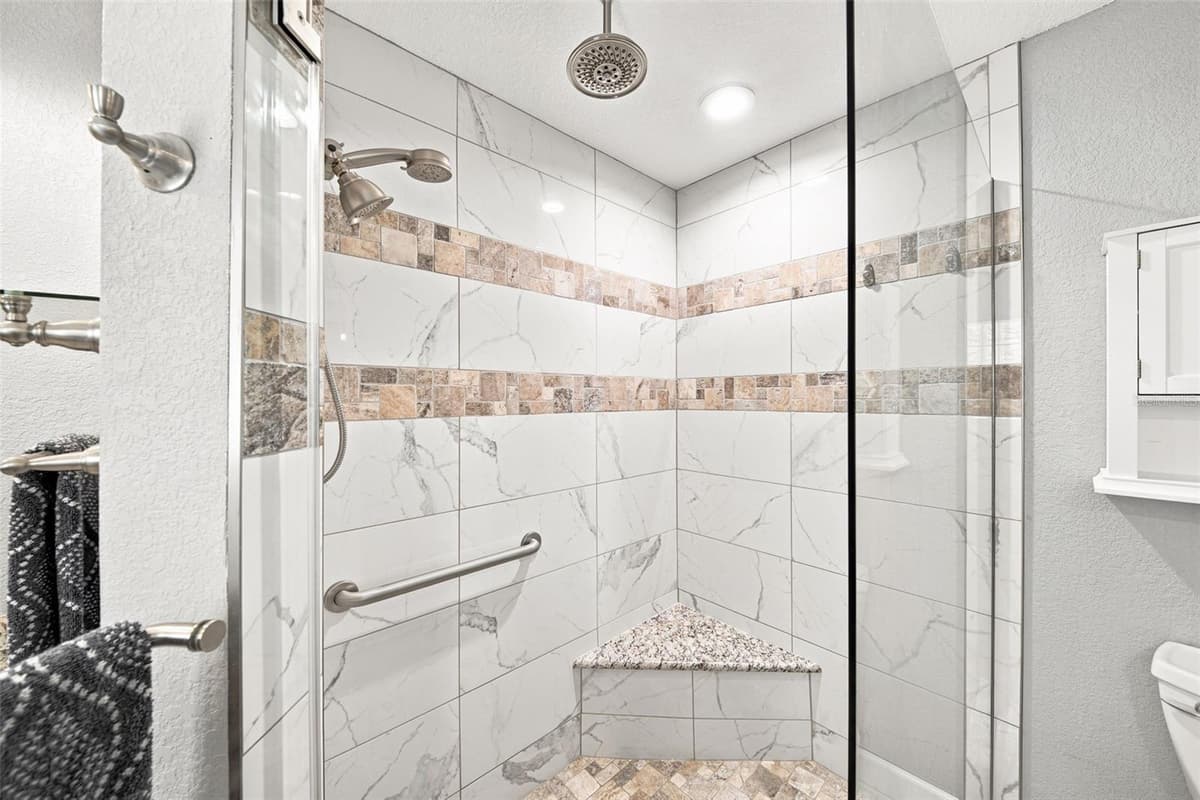 15160 BUSWELL AVENUE — photo 33 of 71