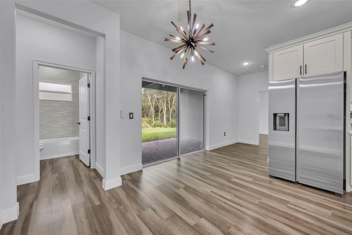47 ORCHID COURT — photo 10 of 29