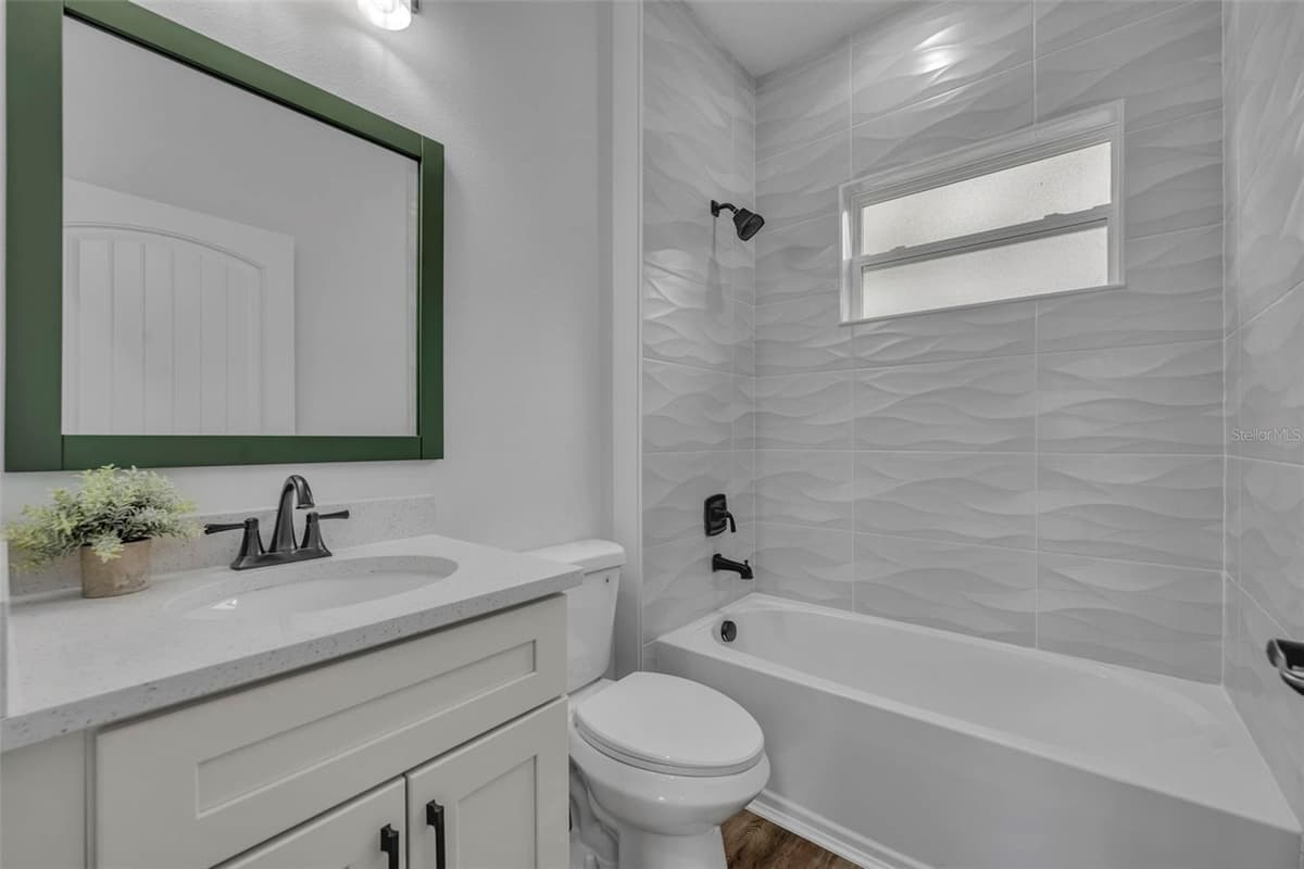47 ORCHID COURT — photo 22 of 29