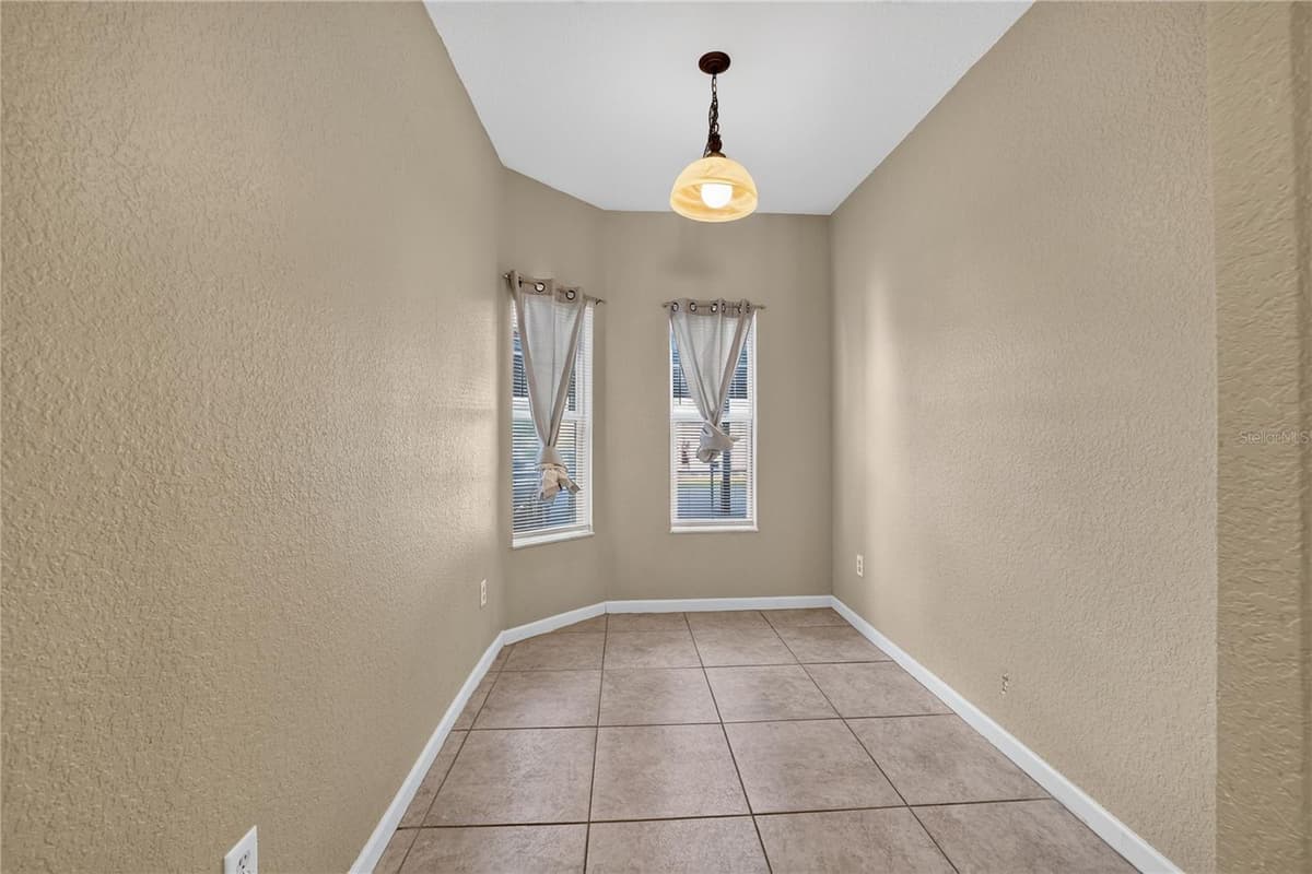 2935 7TH STREET — photo 17 of 34