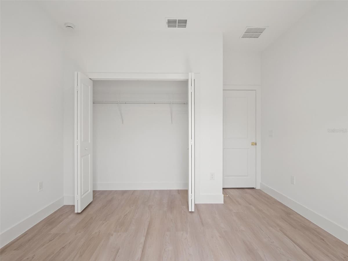 497 OCEAN AVENUE — photo 25 of 42