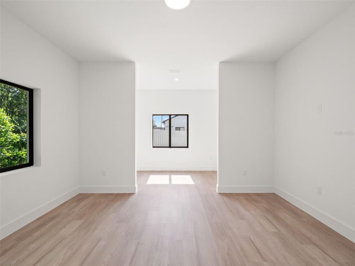 497 OCEAN AVENUE — photo 32 of 42