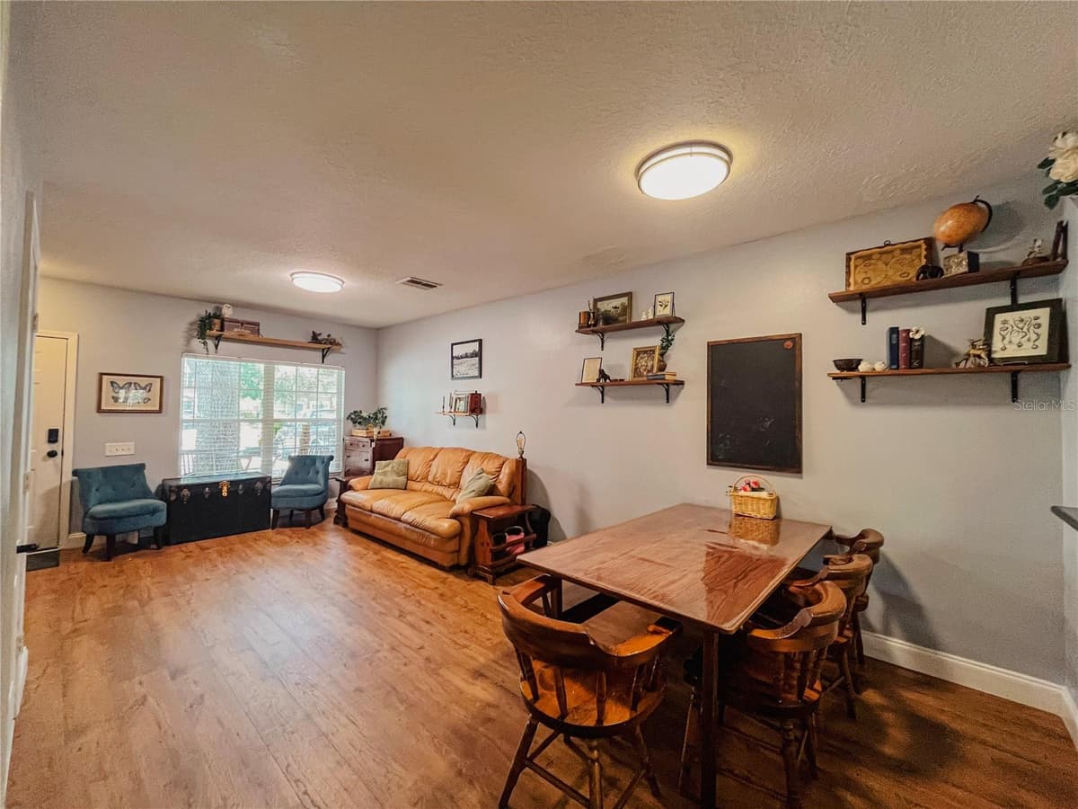 1116 KENNEWICK COURT — photo 11 of 34