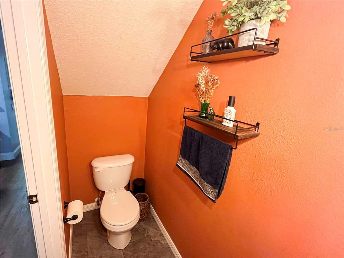 1116 KENNEWICK COURT — photo 10 of 34