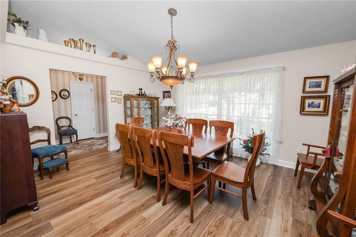 1626 SHERWOOD LAKES BOULEVARD — photo 11 of 76