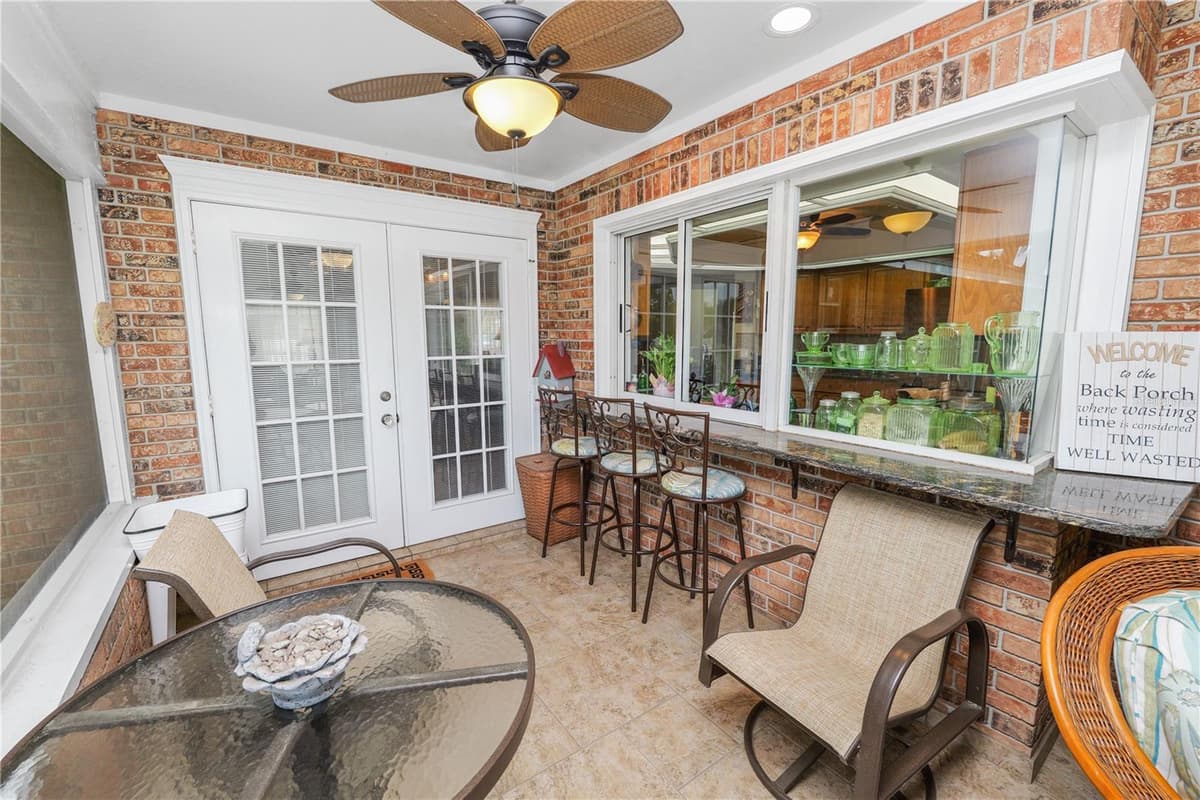 1626 SHERWOOD LAKES BOULEVARD — photo 50 of 76