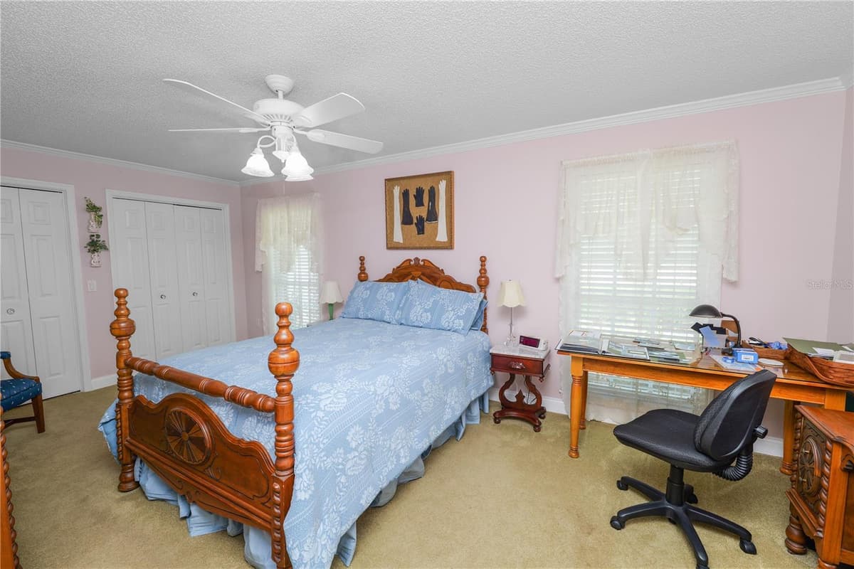 1626 SHERWOOD LAKES BOULEVARD — photo 37 of 76