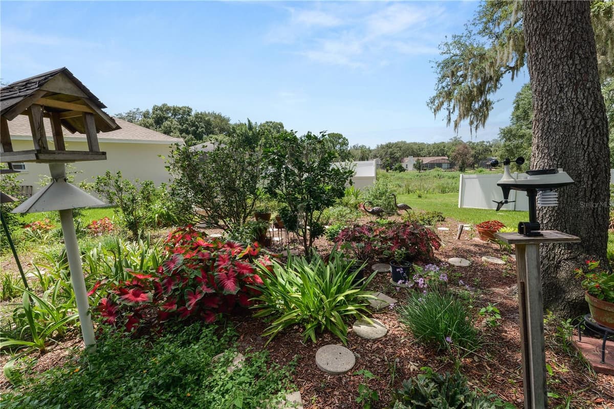 1626 SHERWOOD LAKES BOULEVARD — photo 65 of 76