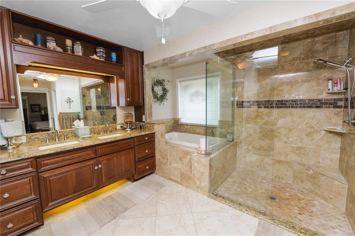 1626 SHERWOOD LAKES BOULEVARD — photo 33 of 76