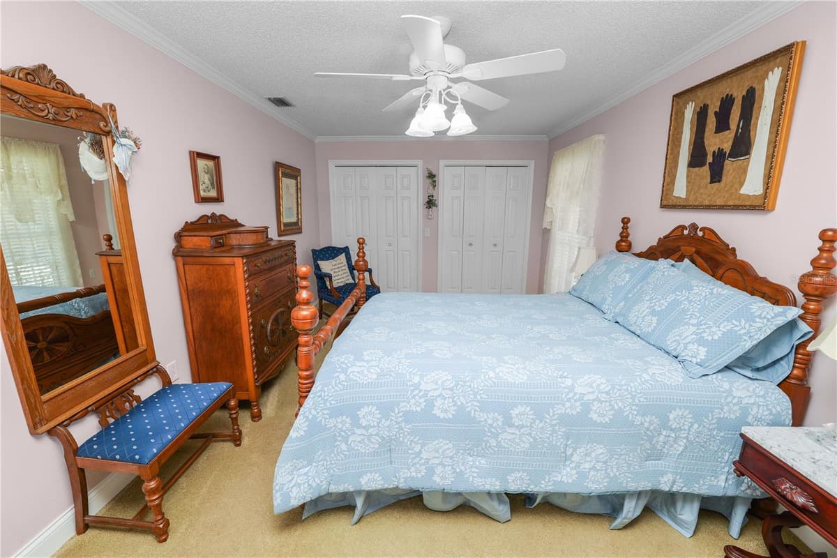 1626 SHERWOOD LAKES BOULEVARD — photo 38 of 76