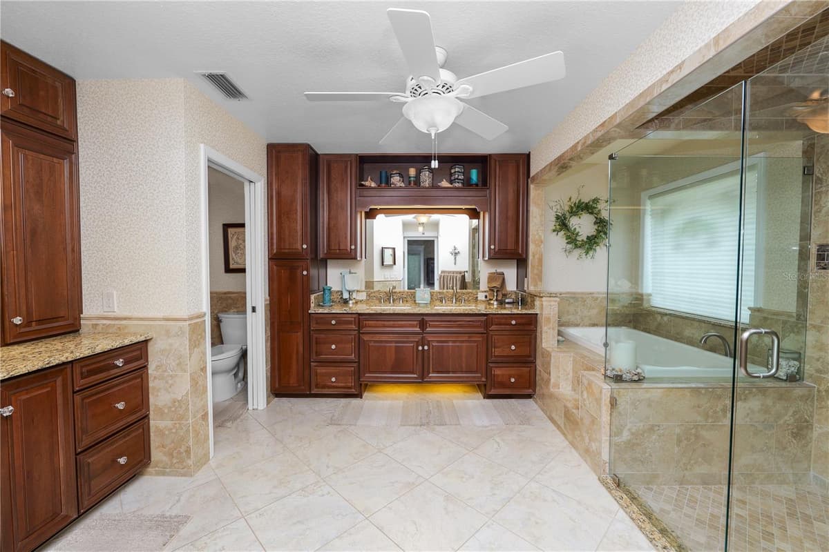 1626 SHERWOOD LAKES BOULEVARD — photo 34 of 76