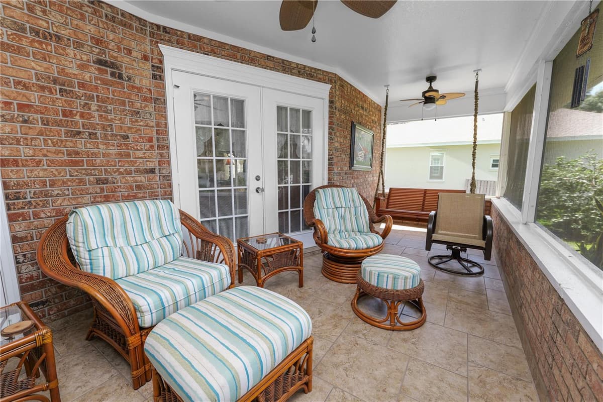 1626 SHERWOOD LAKES BOULEVARD — photo 49 of 76