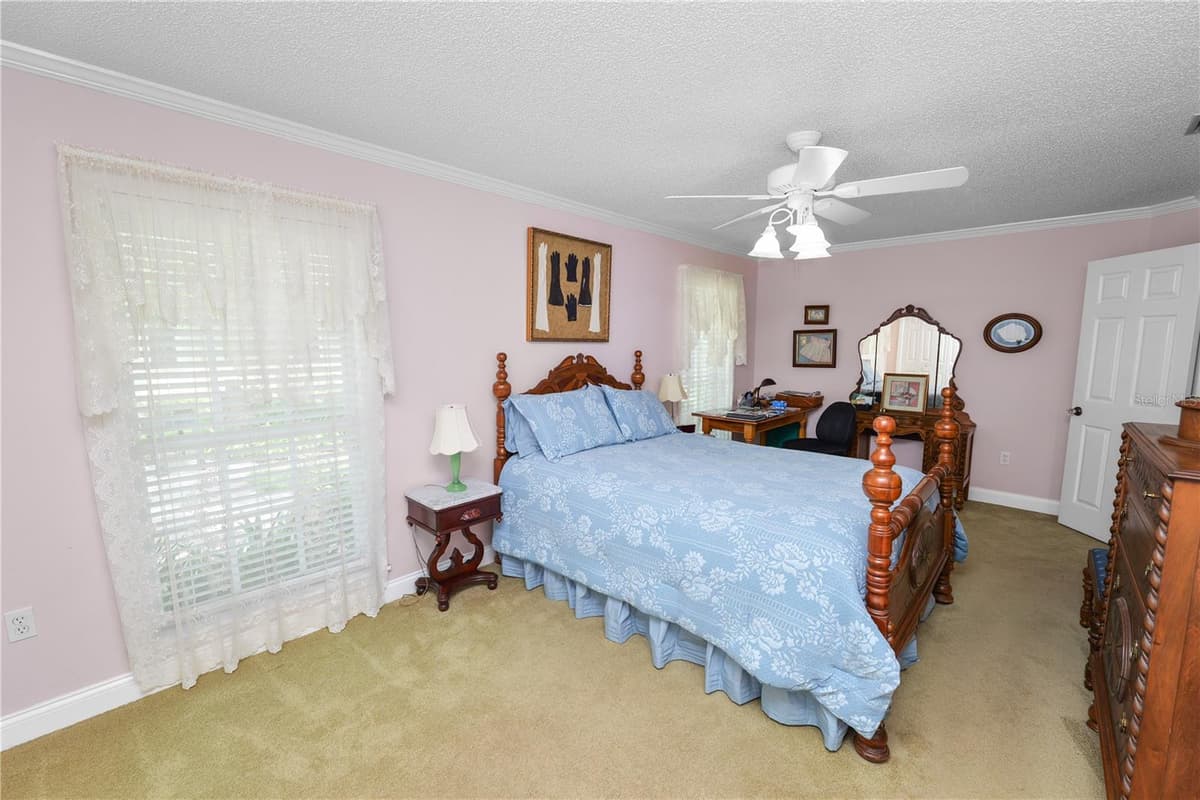 1626 SHERWOOD LAKES BOULEVARD — photo 39 of 76