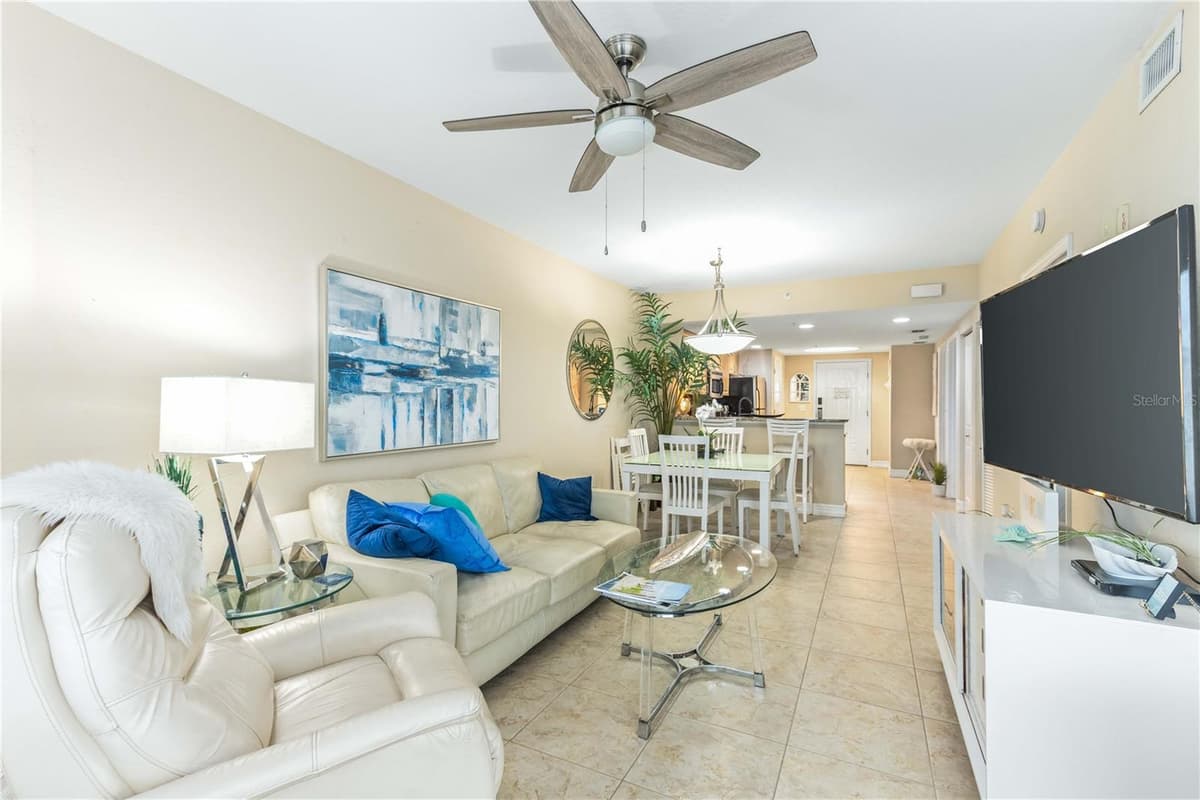 11605 GULF BOULEVARD — photo 29 of 53