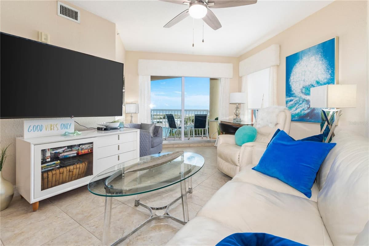 11605 GULF BOULEVARD — photo 23 of 53