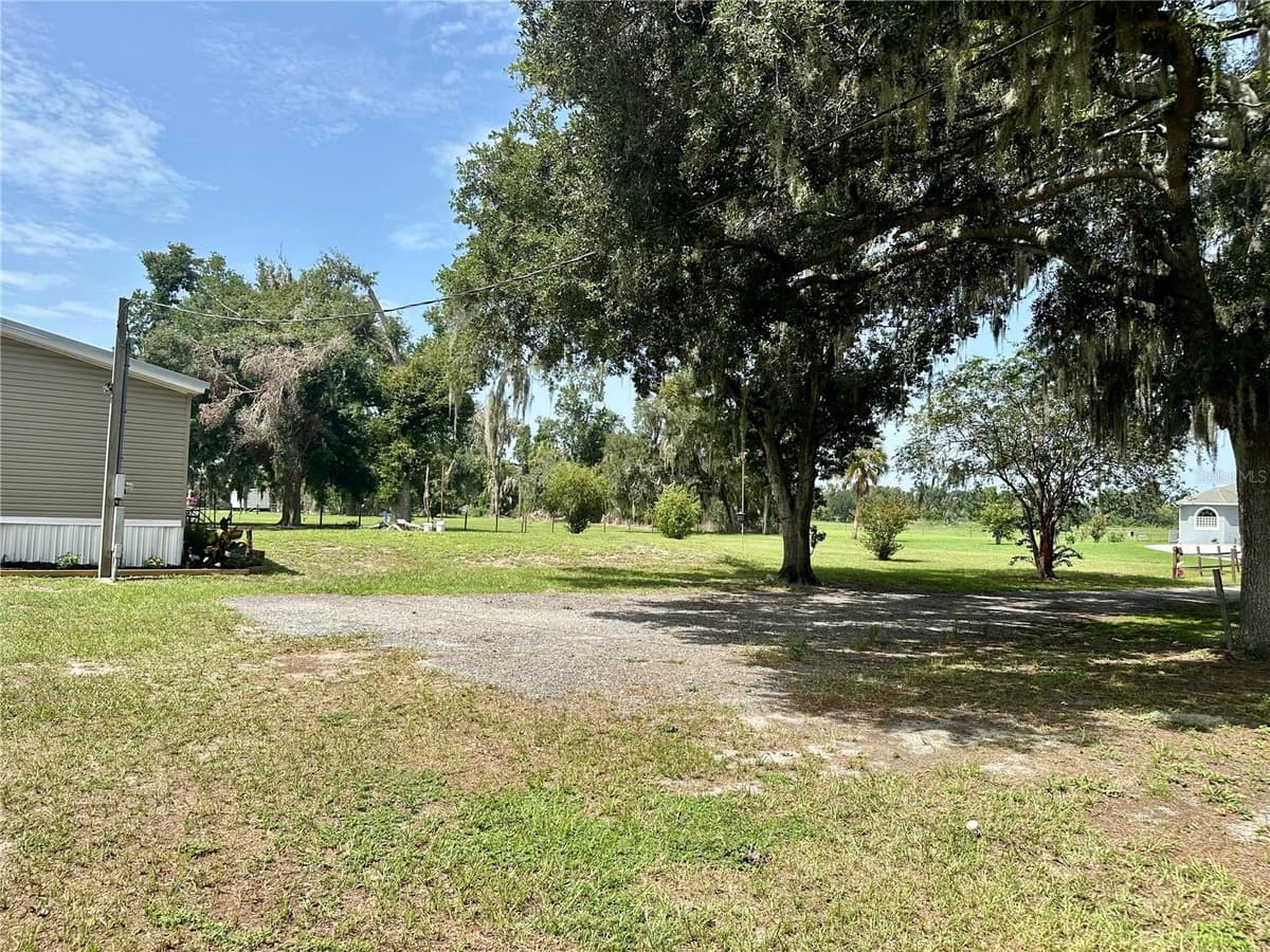 8528 AVON LADY PLACE — photo 38 of 38