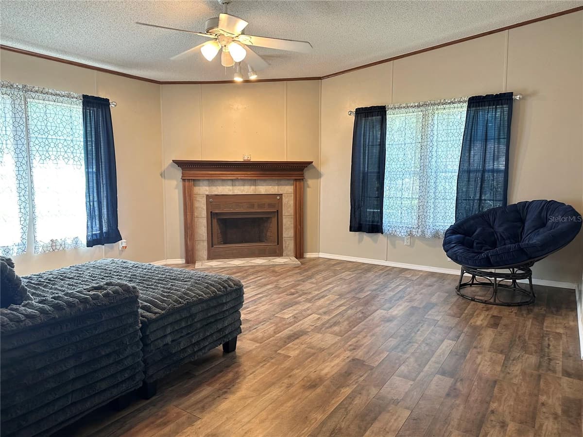 8528 AVON LADY PLACE — photo 14 of 38