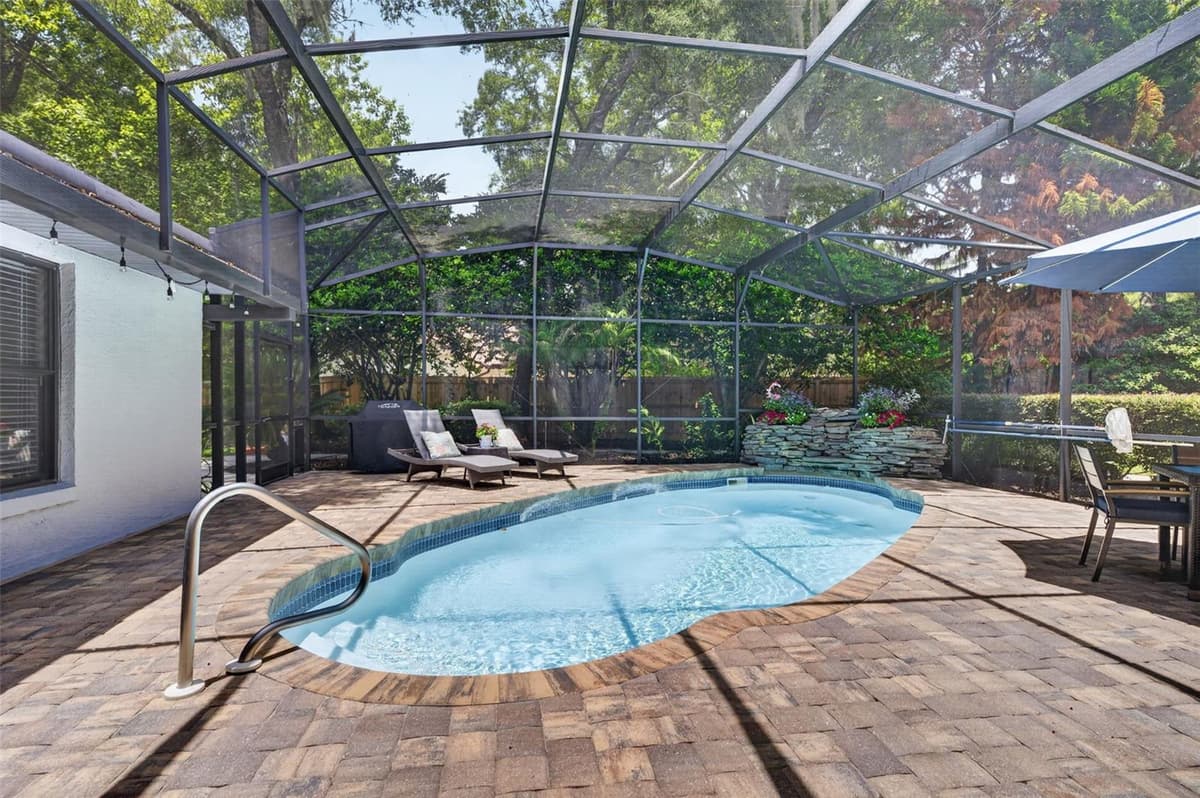 1043 LAKESIDE DRIVE — photo 42 of 75