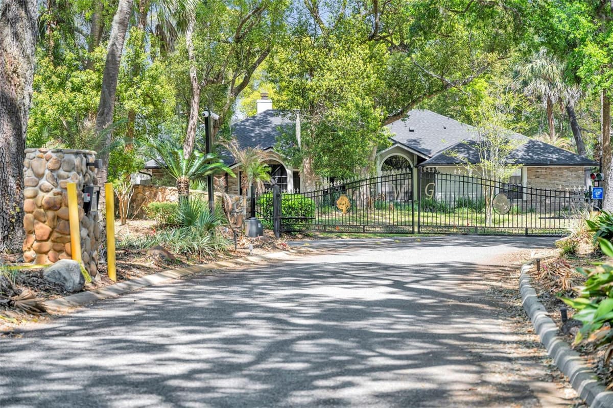 1043 LAKESIDE DRIVE — photo 72 of 75
