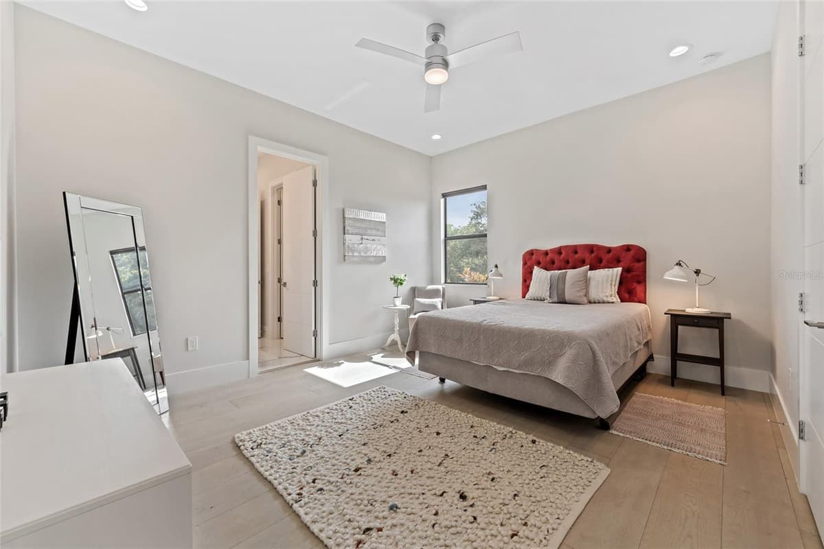 6159 HARBOUR TOWN COURT — photo 25 of 46