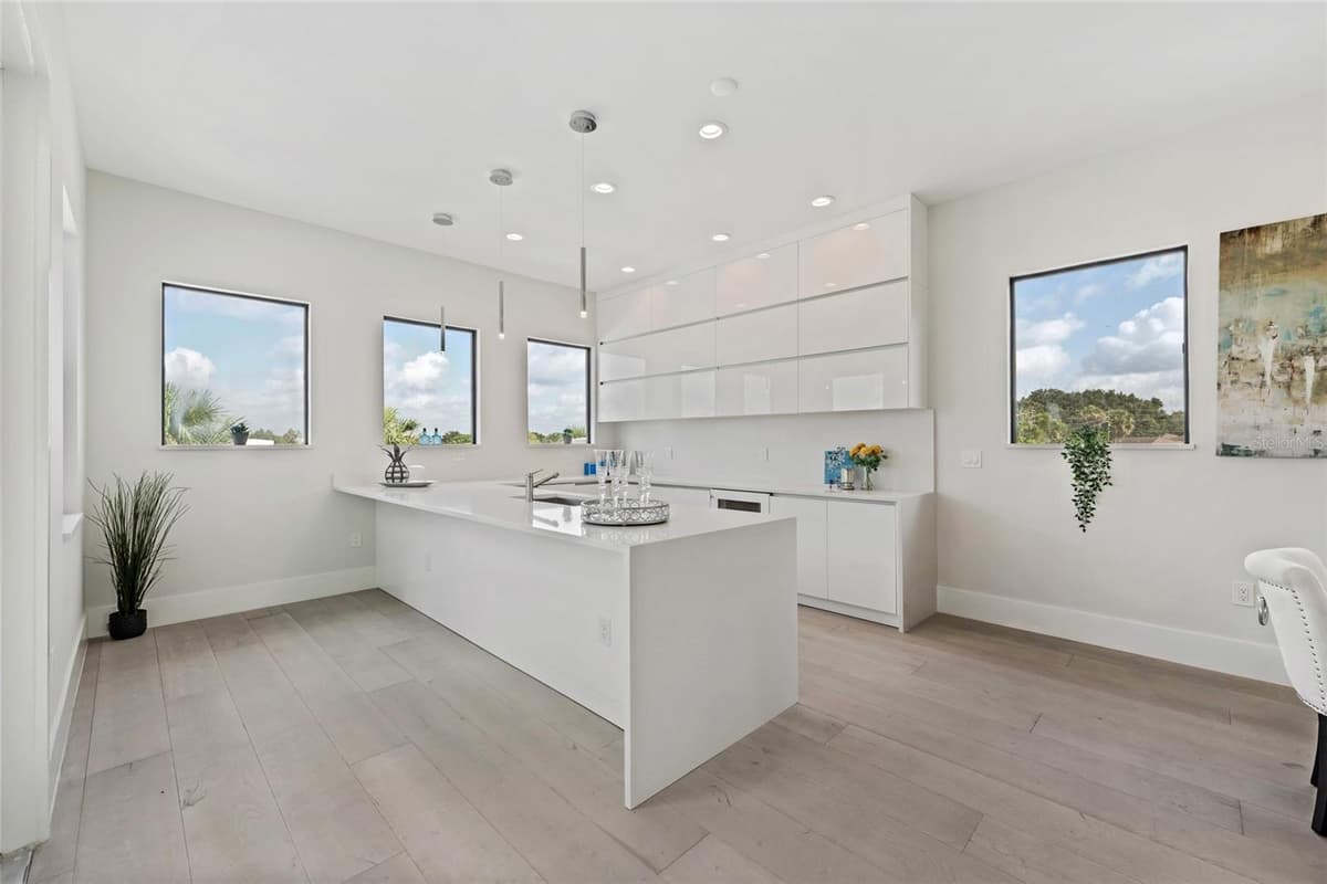 6159 HARBOUR TOWN COURT — photo 19 of 46