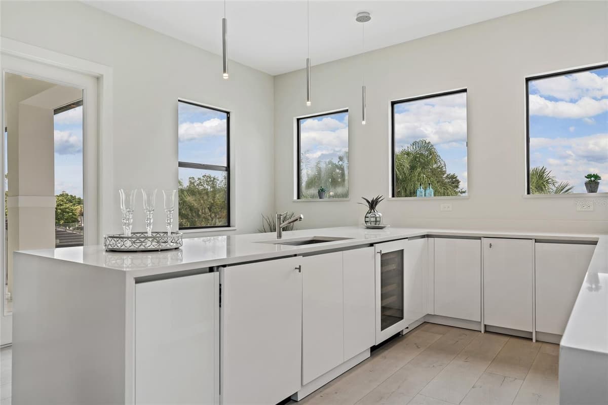 6159 HARBOUR TOWN COURT — photo 20 of 46