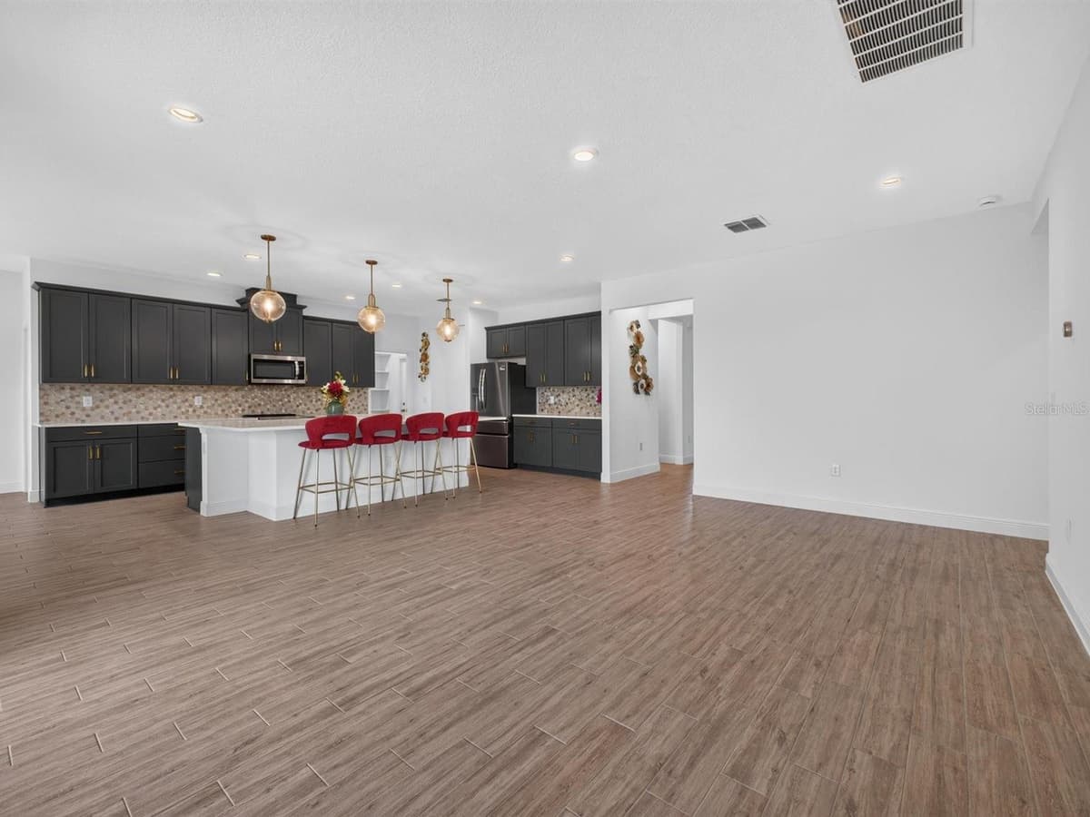 603 AVILA PLACE — photo 11 of 51