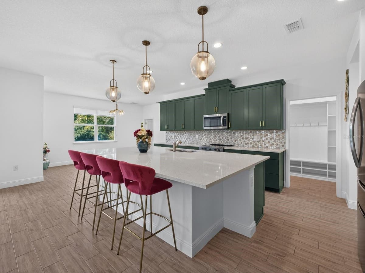 603 AVILA PLACE — photo 14 of 51