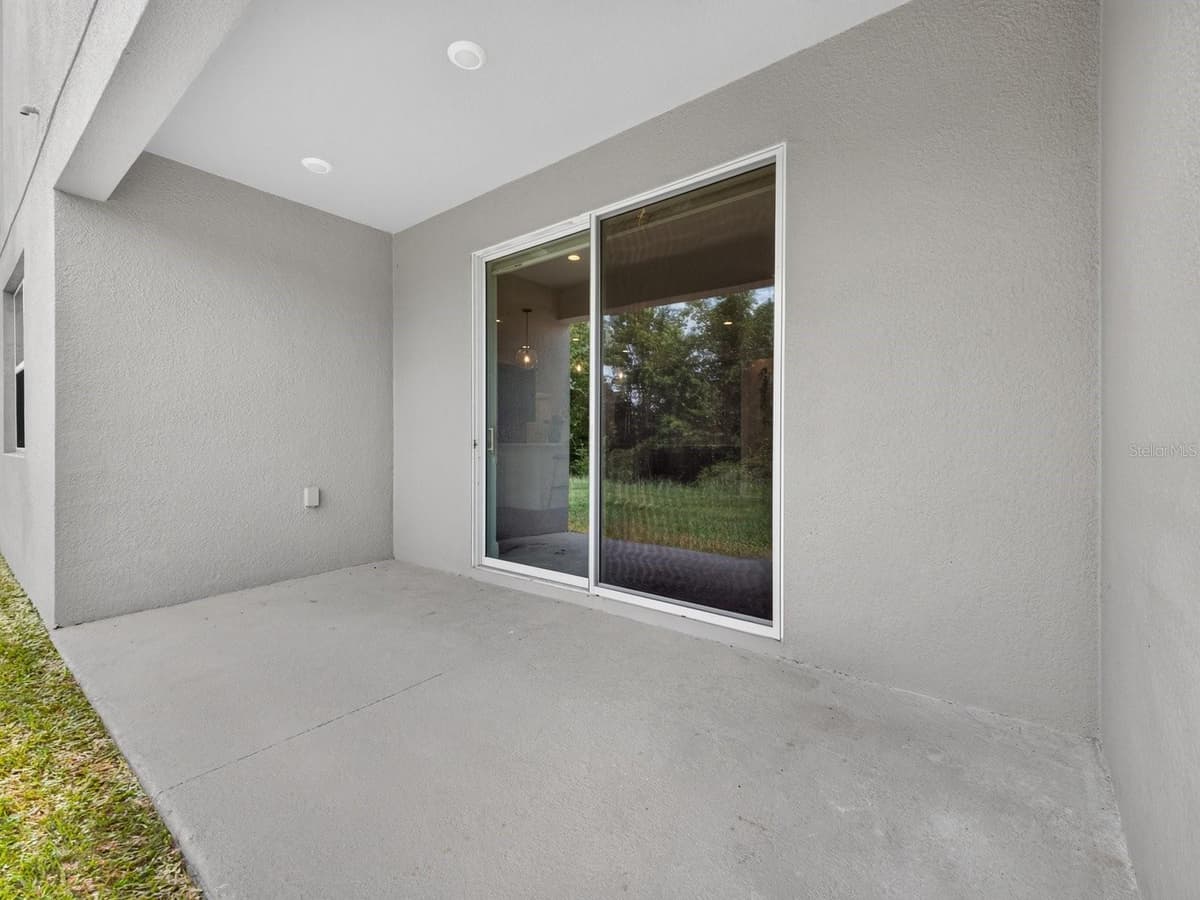 603 AVILA PLACE — photo 43 of 51