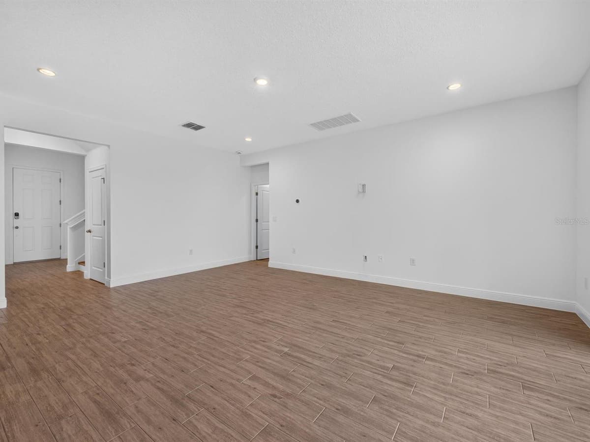 603 AVILA PLACE — photo 12 of 51